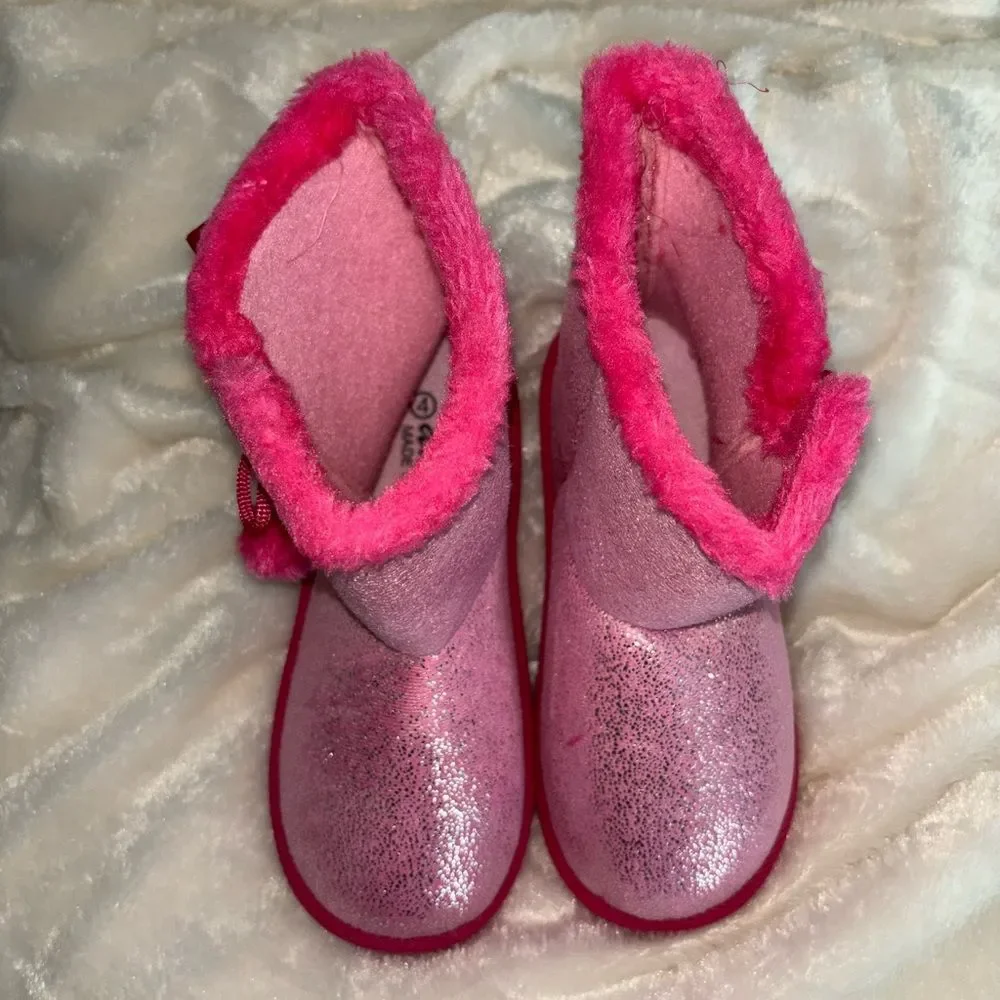 Ameta Pink Sparkly Faux Fur Plush Boot Size Youth 4 NIB